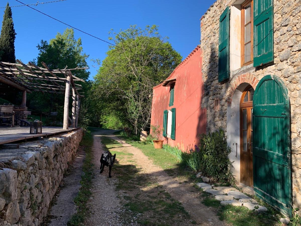 Mymoustiers Villa Eksteriør bilde