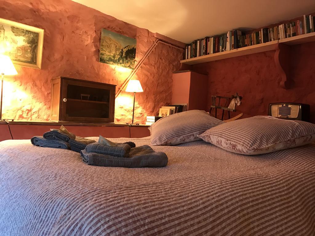 Mymoustiers Villa Eksteriør bilde