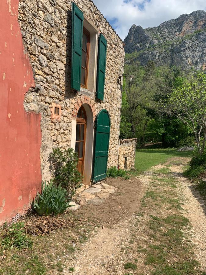 Mymoustiers Villa Eksteriør bilde